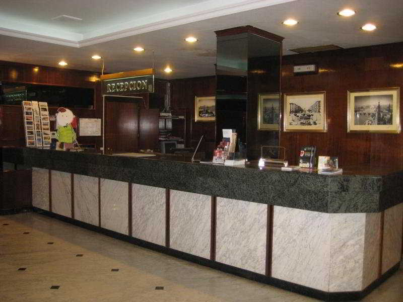Hotel Zaragoza Royal Interior foto